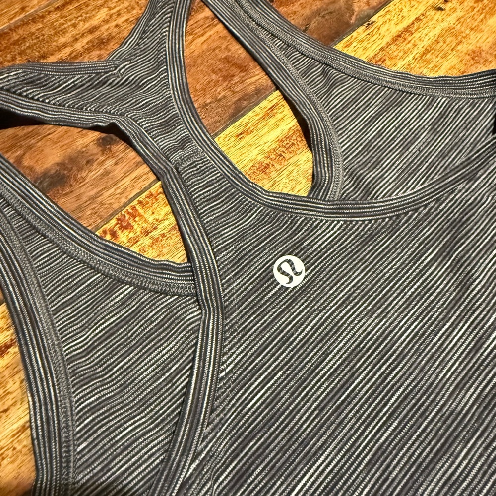 Lululemon Cool Racerback II Nulu Tank Top Gray Ice Grey Dark Carbon 4